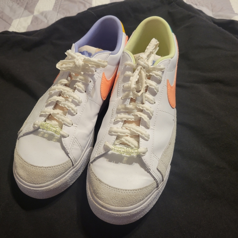 Nike Blazer Low Platform Sneakers Size 10